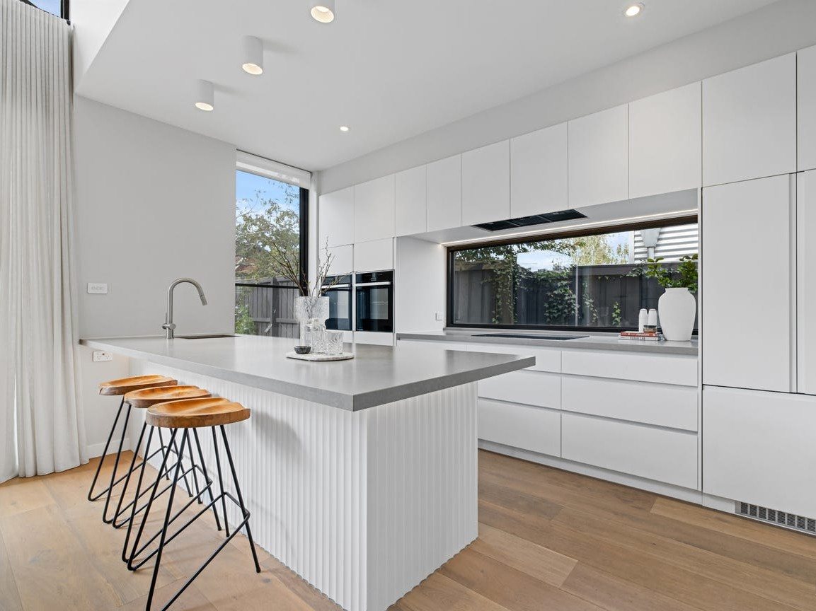 Thornbury kitchen renovation with a fluted island and stone benchtop